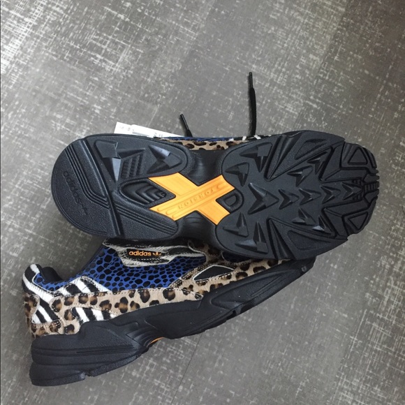 Adidas - Picture 4 of 6